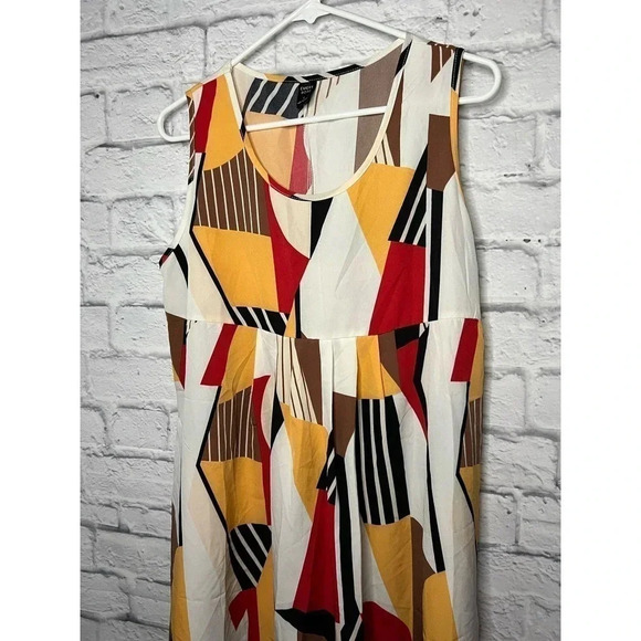 Emery Rose geometric print dress size L. - Picture 4 of 6